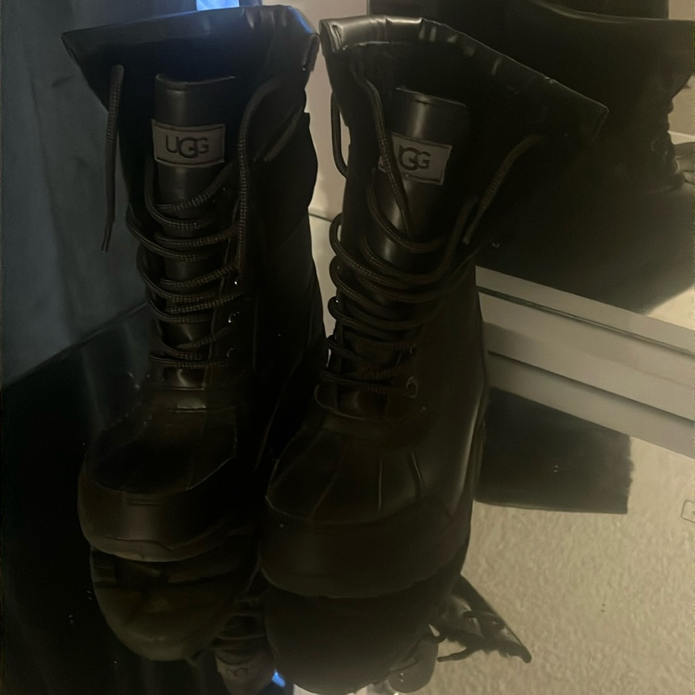 Gently Used Size 2 Uggs